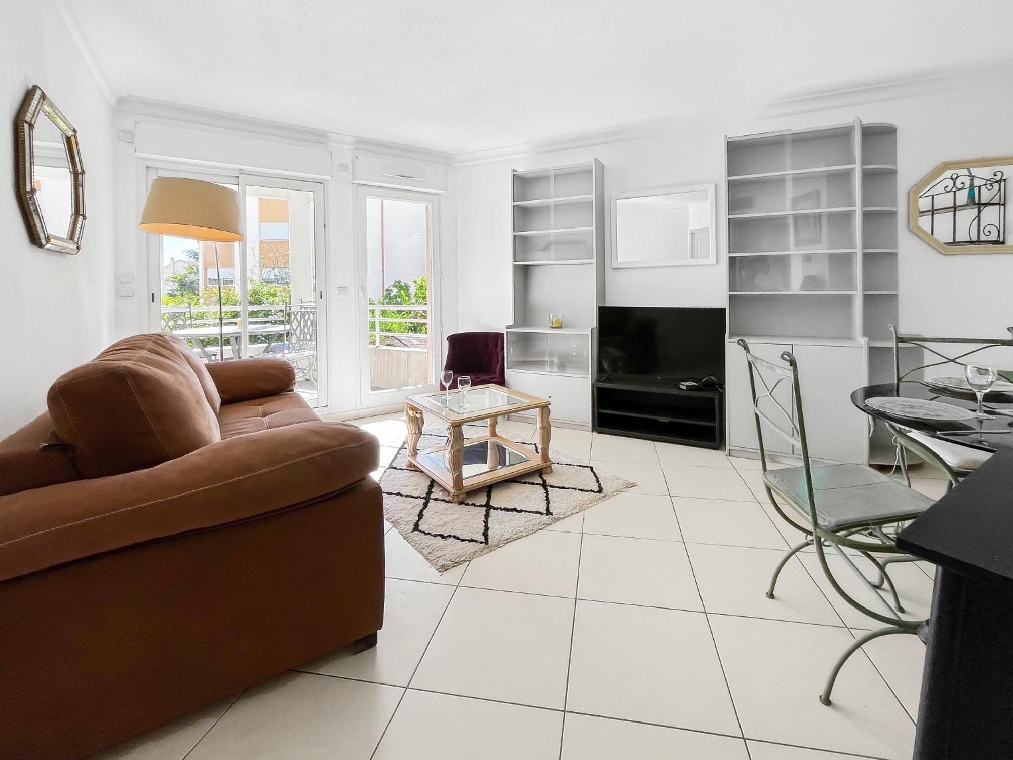 Agreable Detente Au Soleil A Antibes - Wifi - Parking Prive Экстерьер фото